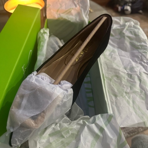 Sam Edelman Black Flats with Glittering Gold Accent - Picture 8 of 8